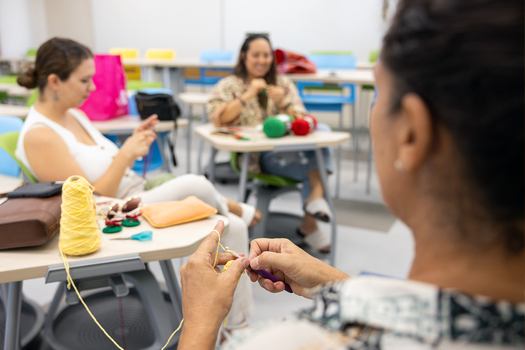 creativi-tea committee crocheting